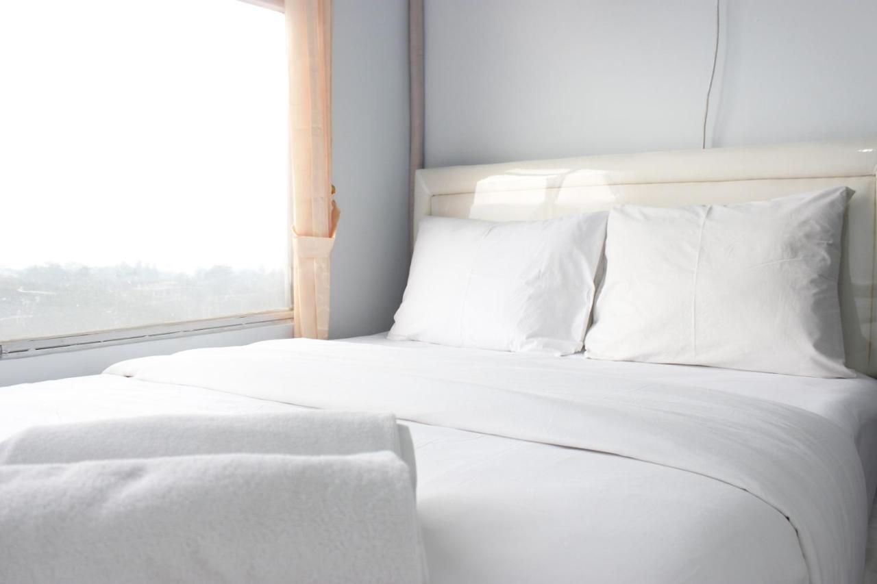 Modest 2Br Apartment At The Jarrdin Cihampelas By Travelio Bandung Esterno foto