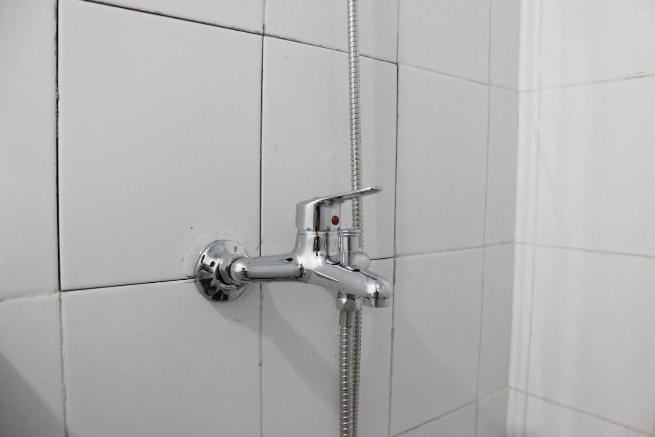 Modest 2Br Apartment At The Jarrdin Cihampelas By Travelio Bandung Esterno foto