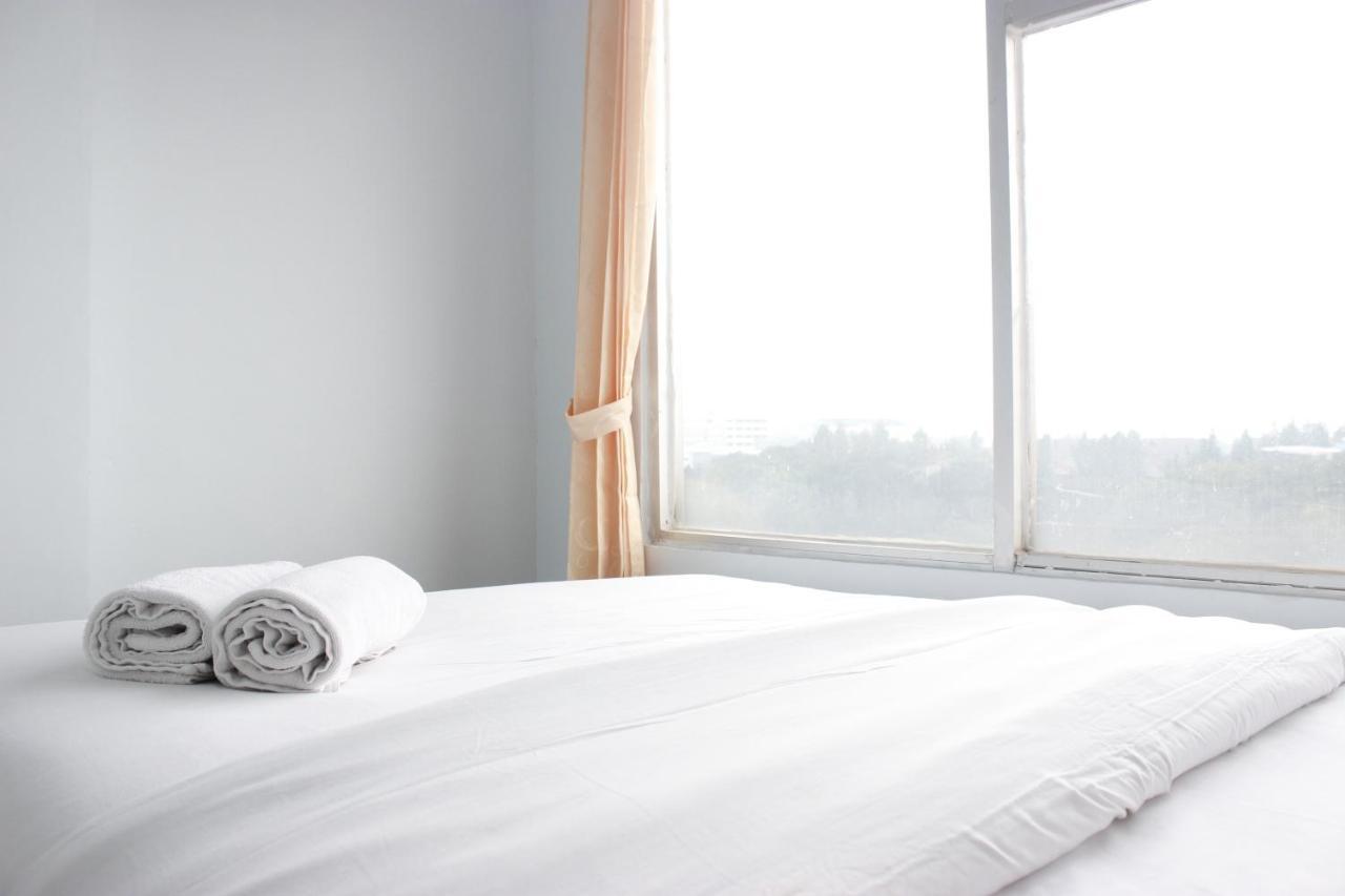 Modest 2Br Apartment At The Jarrdin Cihampelas By Travelio Bandung Esterno foto